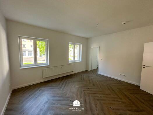 Wohnung zur Miete 340 € 1,5 Zimmer 46 m² EG frei ab sofort Trebnitzer Straße 10 Innenstadt Gera 07545