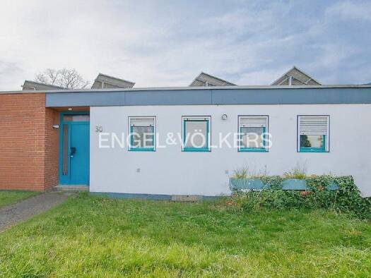 Bungalow zum Kauf 395.000 € 5 Zimmer 100 m² 299 m² Grundstück Langwasser Nürnberg 90473