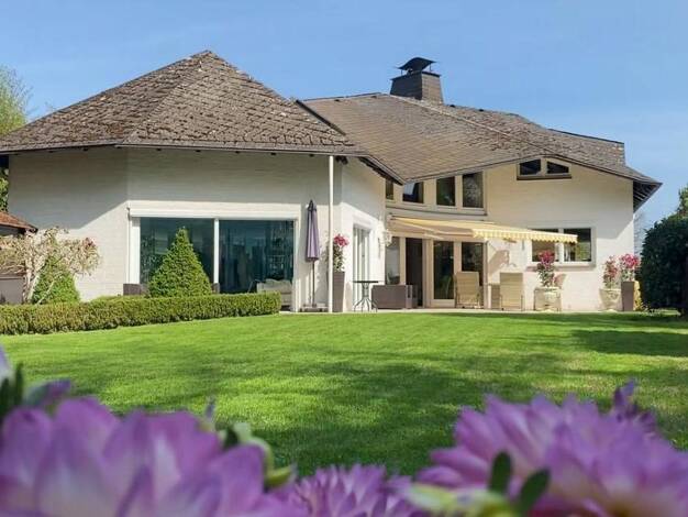 Einfamilienhaus zum Kauf provisionsfrei 1.750.000 € 8 Zimmer 417 m² 1.196 m² Grundstück Großburgwedel Burgwedel 30938