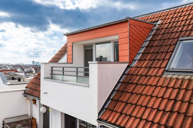 Wohnung zum Kauf 465.000 € 2,5 Zimmer 78 m² Dachgeschoss, 7. Geschoss Neuehrenfeld Köln 50823