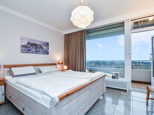 Wohnung zum Kauf 445.000 € 2 Zimmer 85 m² 17. Geschoss Timmendorfer Strand 23669