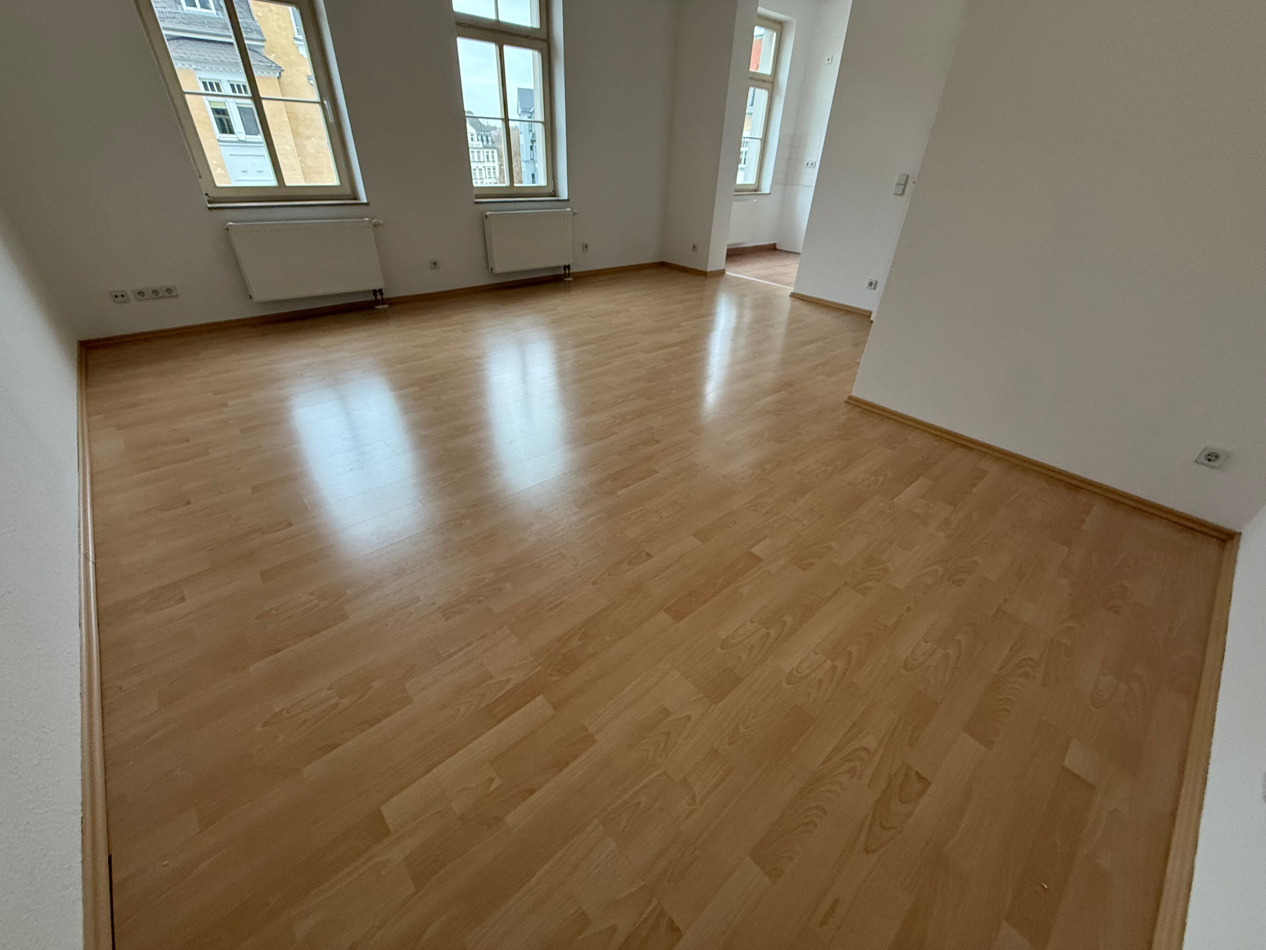 Studio zur Miete 399 € 3 Zimmer 67,7 m²<br/>Wohnfläche 3.<br/>Geschoss Georg-Landgraf-Straße 36 Kaßberg 914 Chemnitz 09112