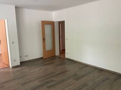 Wohnung zur Miete 599 € 3 Zimmer 80,8 m² 1. Geschoss frei ab 16.08.2025 Lüneburger Str. 18 Neumühl Duisburg 47167