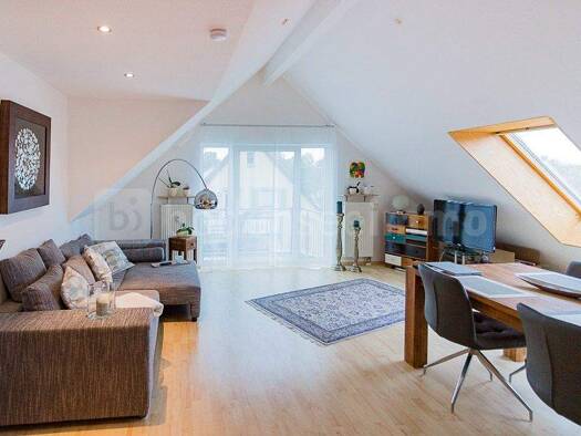 Wohnung zur Miete 800 € 2,5 Zimmer 76 m² frei ab sofort Singen 78224