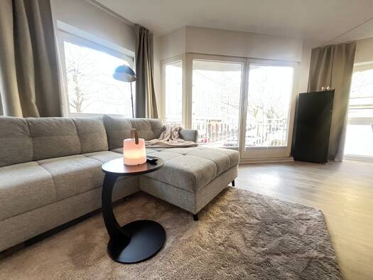 Studio zur Miete Wohnen auf Zeit 1.950 € 2 Zimmer 52 m² frei ab 01.04.2026 Kanalstraße 31 a Uhlenhorst Hamburg 22085