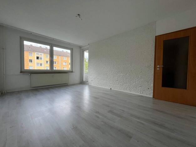 Wohnung zum Kauf provisionsfrei 102.700 € 3 Zimmer 67 m² 1. Geschoss Vierlinden Duisburg 47178