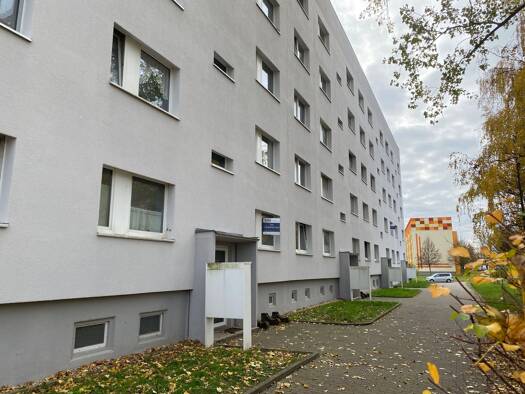 Wohnung zur Miete 336 € 3 Zimmer 61 m² 1. Geschoss Südstraße 95 Grimma Grimma 04668