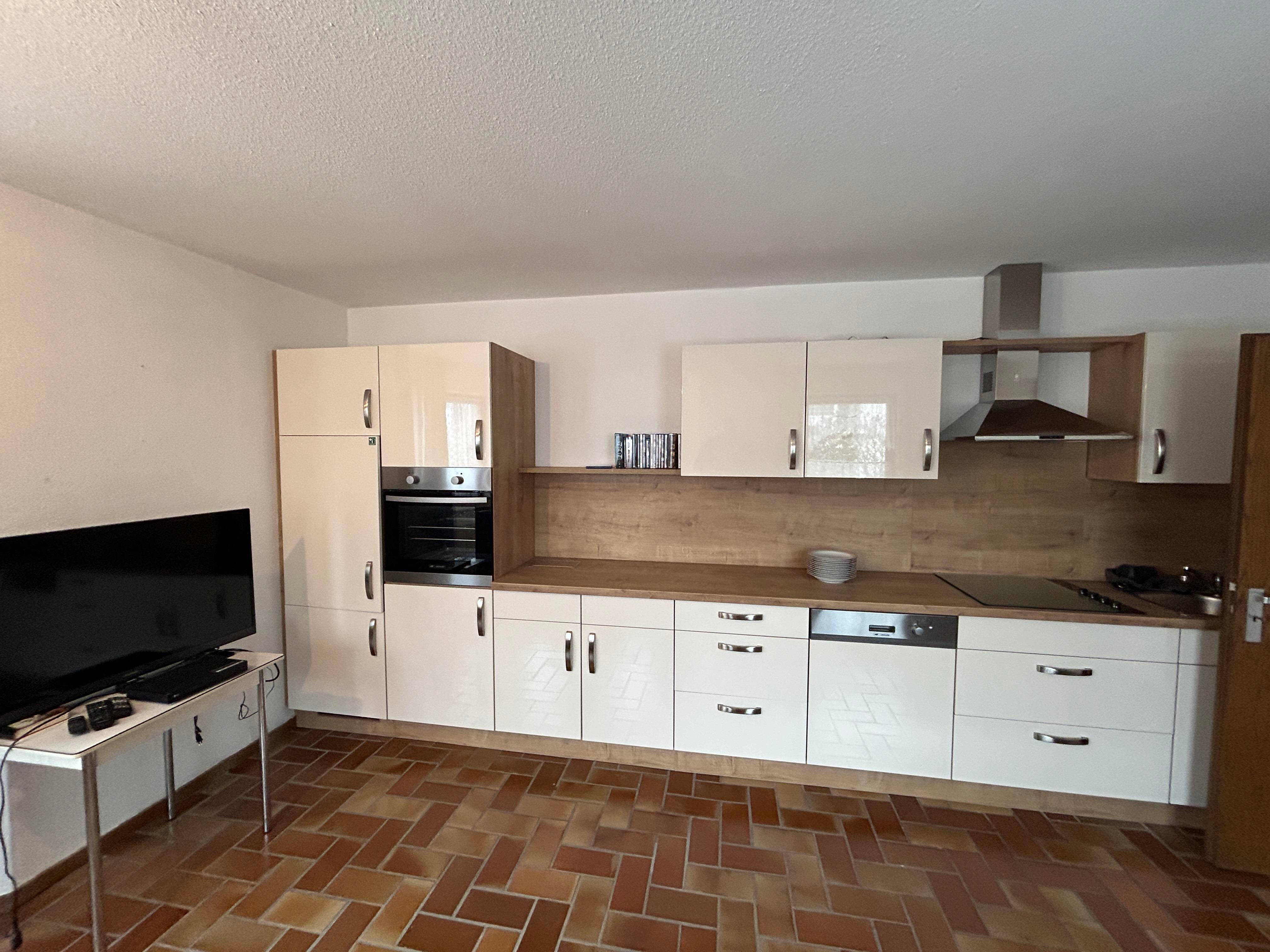 Wohnung zur Miete 600 € 2 Zimmer 85 m²<br/>Wohnfläche 01.05.2025<br/>Verfügbarkeit Sendelbach Lohr 97816