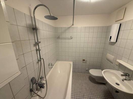 Wohnung zur Miete 505 € 2 Zimmer 60,8 m² 1. Geschoss Solinger Ring 20 Laagberg Wolfsburg 38440