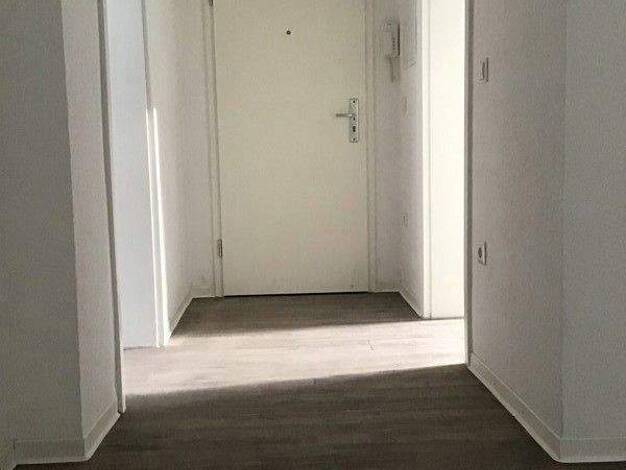 Wohnung zur Miete 822 € 3 Zimmer 77,8 m² frei ab 23.01.2026 Blumenthalstr. 22 Huttrop Essen 45138