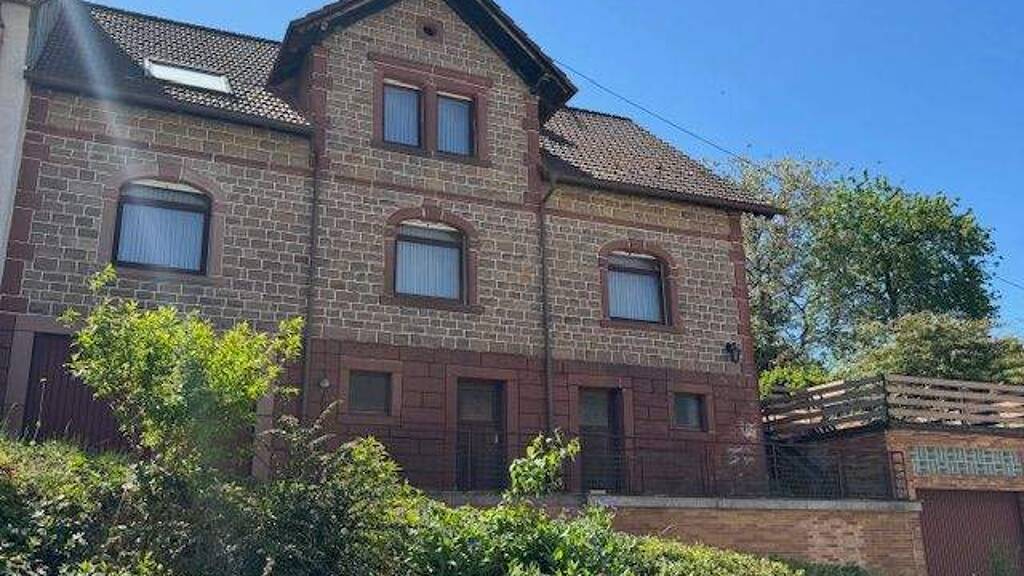 Haus zum Kauf 98.000 € 8 Zimmer 182 m² 1.341 m² Grundstück frei ab sofort Welchweiler 66887