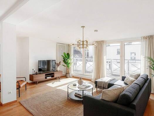 Wohnung zum Kauf 525.000 € 2 Zimmer 73 m² 5. Geschoss Prenzlauer Berg Berlin 10405