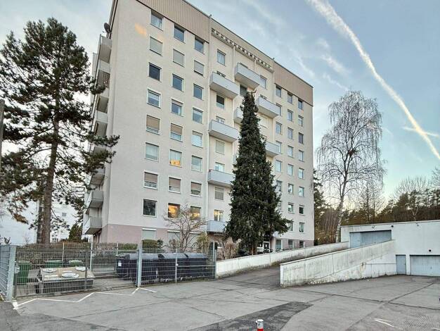 Wohnung zum Kauf 250.000 € 4 Zimmer 77 m² frei ab sofort Alterlangen Erlangen 91056