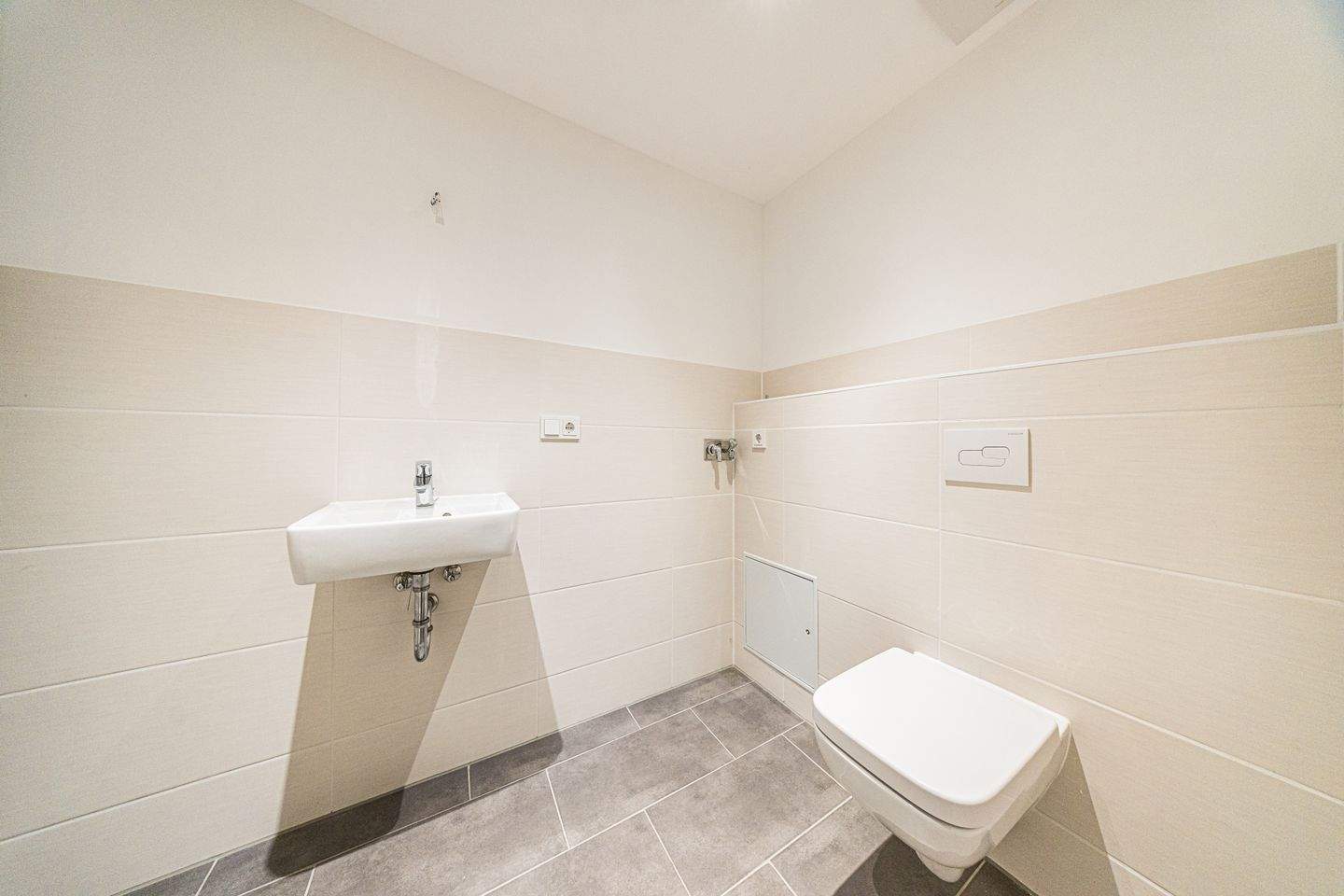 Property thumbnail 13