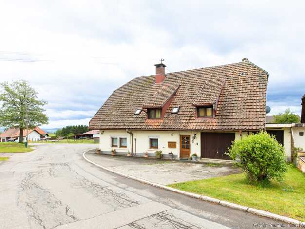 Mehrfamilienhaus zum Kauf 399.000 € 7 Zimmer 200 m² 1.152 m² Grundstück Willaringen Rickenbach 79736