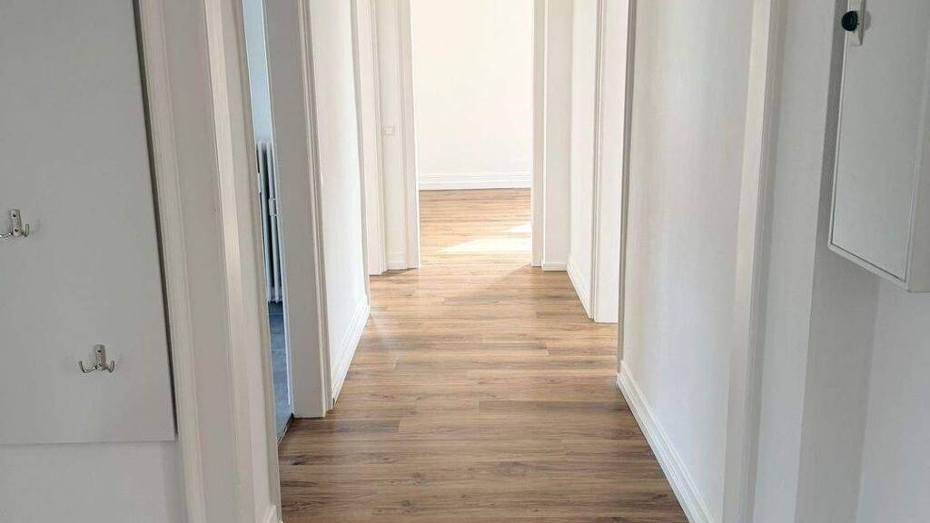 Wohnung zur Miete 1.090 € 4 Zimmer 109 m² 1. Geschoss frei ab sofort Hermann-Voland-Str 2 Königsfeld Königsfeld im Schwarzwald 78126