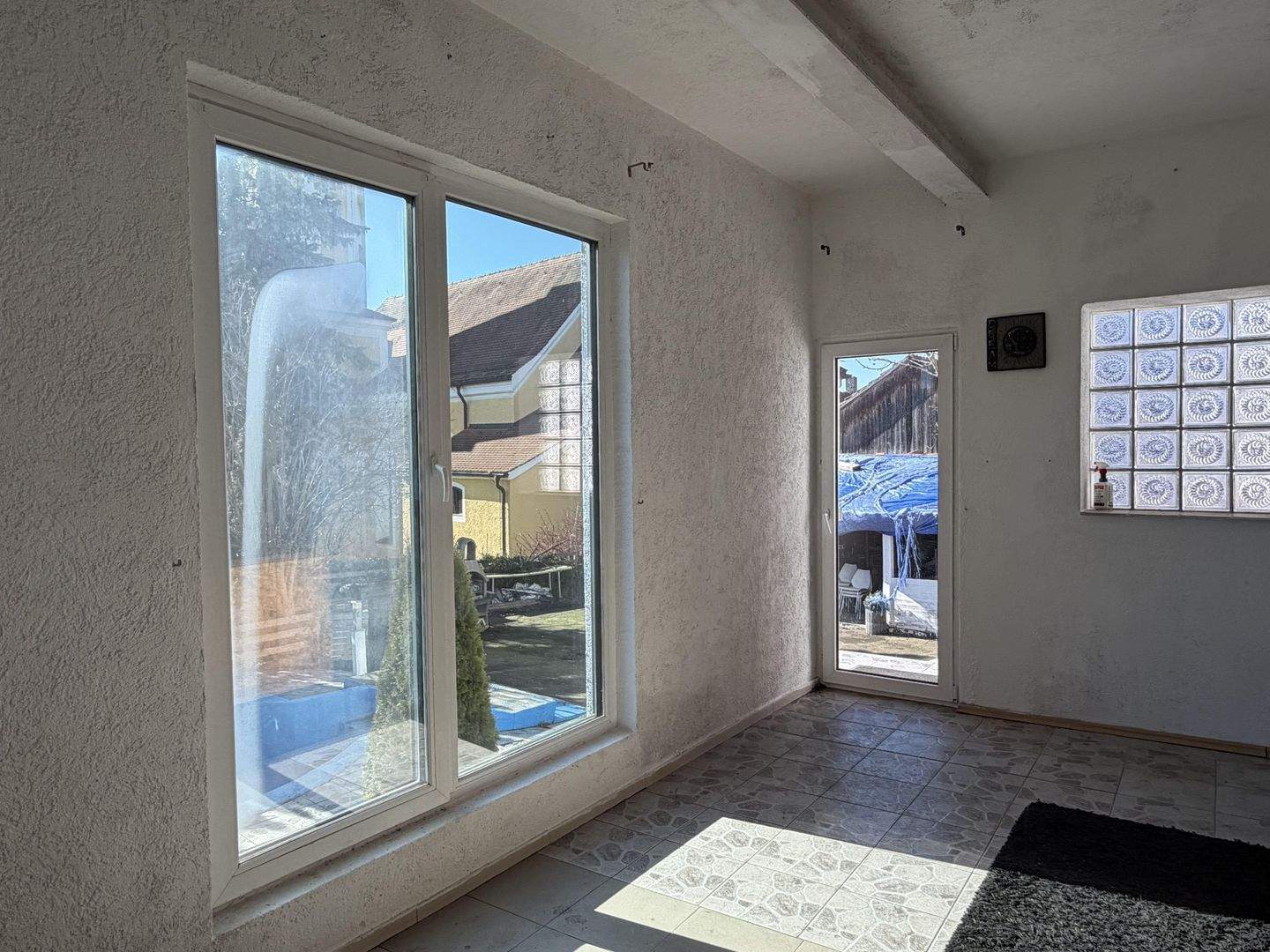 Einfamilienhaus zum Kauf - Mehr