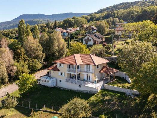 Einfamilienhaus zum Kauf 995.000 € 6 Zimmer 330 m² 1.500 m² Grundstück Cranves-Sales 74380