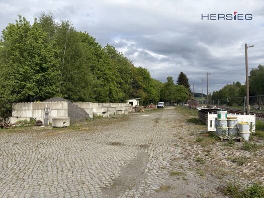 Lagerhalle zur Miete 0,28 € 4.000 m² Lagerfläche Schlettau 09487