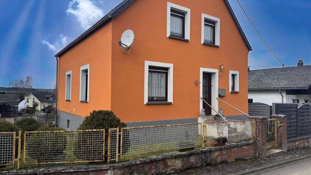 Einfamilienhaus zum Kauf 140.000 € 5 Zimmer 125 m² 323 m² Grundstück Geisfeld 54413