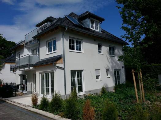 Wohnung zur Miete 1.390 € 2 Zimmer 60 m² München 81827