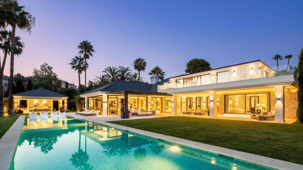 Haus zum Kauf 19.500.000 € 1.623 m² 2.742 m² Grundstück Marbella 29600