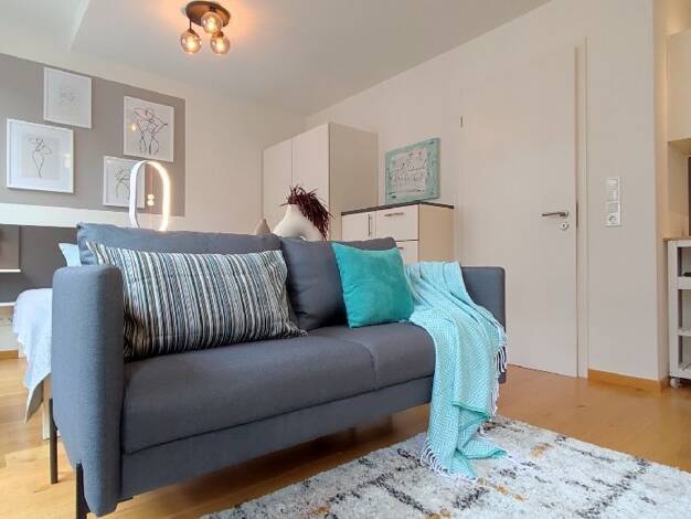 Wohnung zur Miete auf Zeit 950 € 1 Zimmer 32 m² frei ab sofort Zentrum Mitte 04109