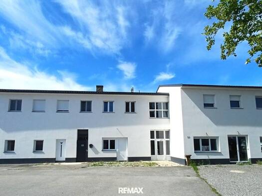 Mehrfamilienhaus zum Kauf 585.000 € 26,5 Zimmer 659 m² 1.352 m² Grundstück Siegendorf 7011