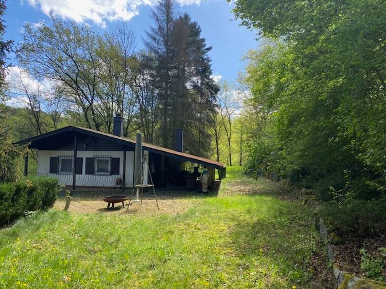 Einfamilienhaus zum Kauf 249.000 € 3 Zimmer 50 m² 2.270 m² Grundstück frei ab sofort Nauborn Wetzlar 35578
