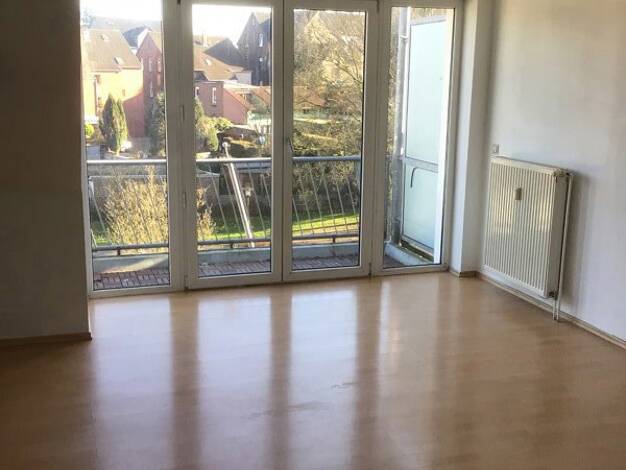 Wohnung zur Miete nur mit Wohnberechtigungsschein 382 € 3,5 Zimmer 65,8 m² Dachgeschoss frei ab 02.08.2025 Brühlweg 34 Marten Dortmund 44379