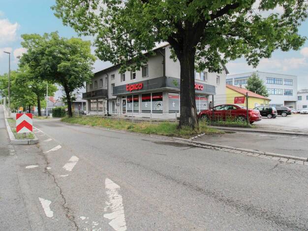 Gewerbeobjekt zum Kauf als Kapitalanlage geeignet 1.620.000 € 781 m² 1.164,3 m² Grundstück Villingen Villingen-Schwenningen 78048