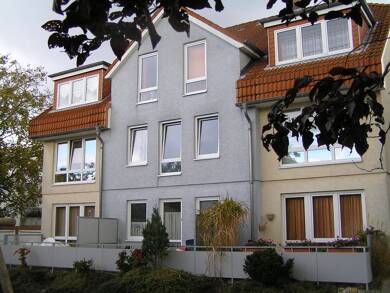 Wohnung zur Miete nur mit Wohnberechtigungsschein 465 € 4 Zimmer 74,2 m² EG frei ab 01.10.2025 Reiferstr. 4 Neustadt Neustadt 23730