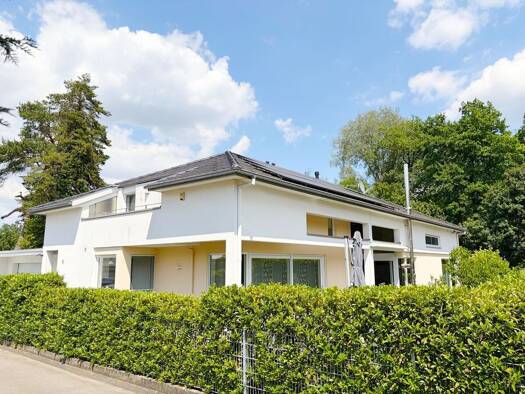 Einfamilienhaus zum Kauf 1.480.000 € 6,5 Zimmer 302 m² 719 m² Grundstück Nersingen Nersingen 89278