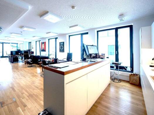 Bürofläche zur Miete 2.912 € 155,6 m² Bürofläche Lustenau Linz 4020