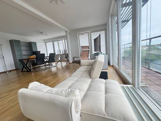Penthouse zur Miete 2.160 € 3 Zimmer 126 m² Geschoss 9/9 frei ab 01.09.2026 Charlottenburg Charlottenburg-Wilmersdorf 10587