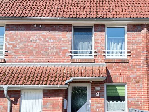 Reihenmittelhaus zum Kauf 259.000 € 4 Zimmer 100,3 m² 210 m² Grundstück frei ab sofort Kiebitzweg 41 Rotenburg 27356