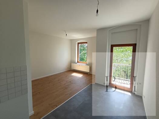 Wohnung zur Miete - Erstbezug 300 € 2 Zimmer 50 m² 1. Geschoss Reichenbach 08468