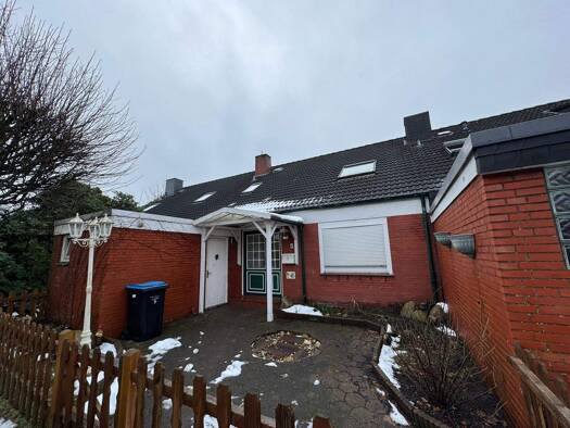 Einfamilienhaus zum Kauf 160.000 € 5 Zimmer 118 m² 261 m² Grundstück frei ab sofort Leer 26789