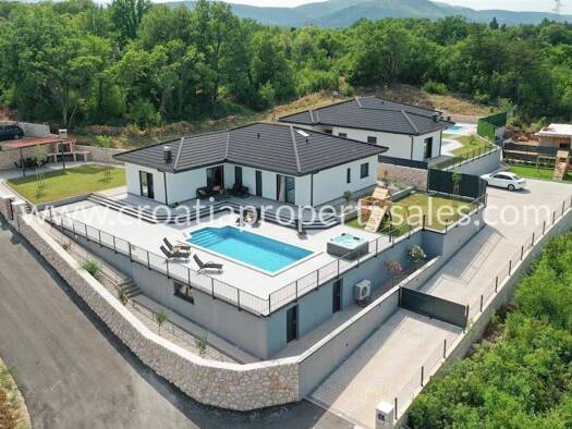 Haus zum Kauf 3 Zimmer 195 m² Makarska