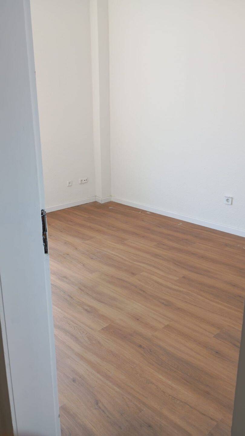 Property thumbnail 14