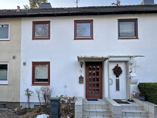 Reihenmittelhaus zum Kauf 245.000 € 2,5 Zimmer 61,7 m² 154 m² Grundstück Wedel 22880