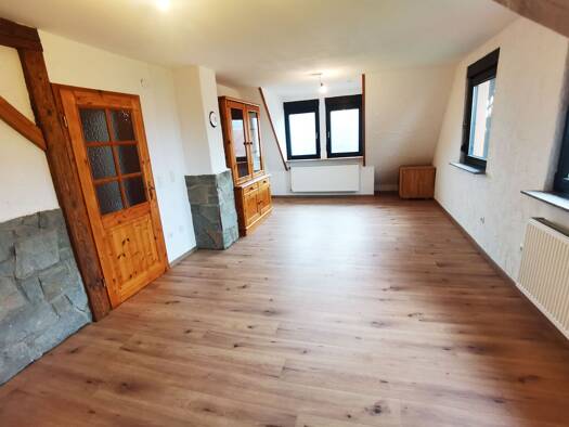 Wohnung zur Miete 650 € 3 Zimmer 74 m² Geschoss 2/3 frei ab sofort Breunsberger Straße 2 Johannesberg 63867