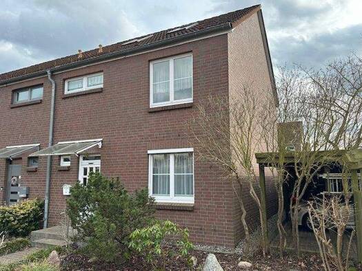 Einfamilienhaus zum Kauf 268.000 € 5 Zimmer 120 m² 228 m² Grundstück Güstrow 18273