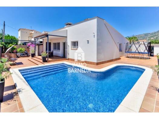 Villa zum Kauf 535.000 € 3 Zimmer 174 m² Terra Alta 5 Roses 17480
