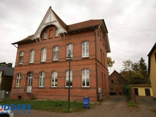 Wohnung zur Miete 300 € 2,5 Zimmer 49 m² 1. Geschoss frei ab 01.09.2026 Schönhausen Schönhausen (Elbe) 39524