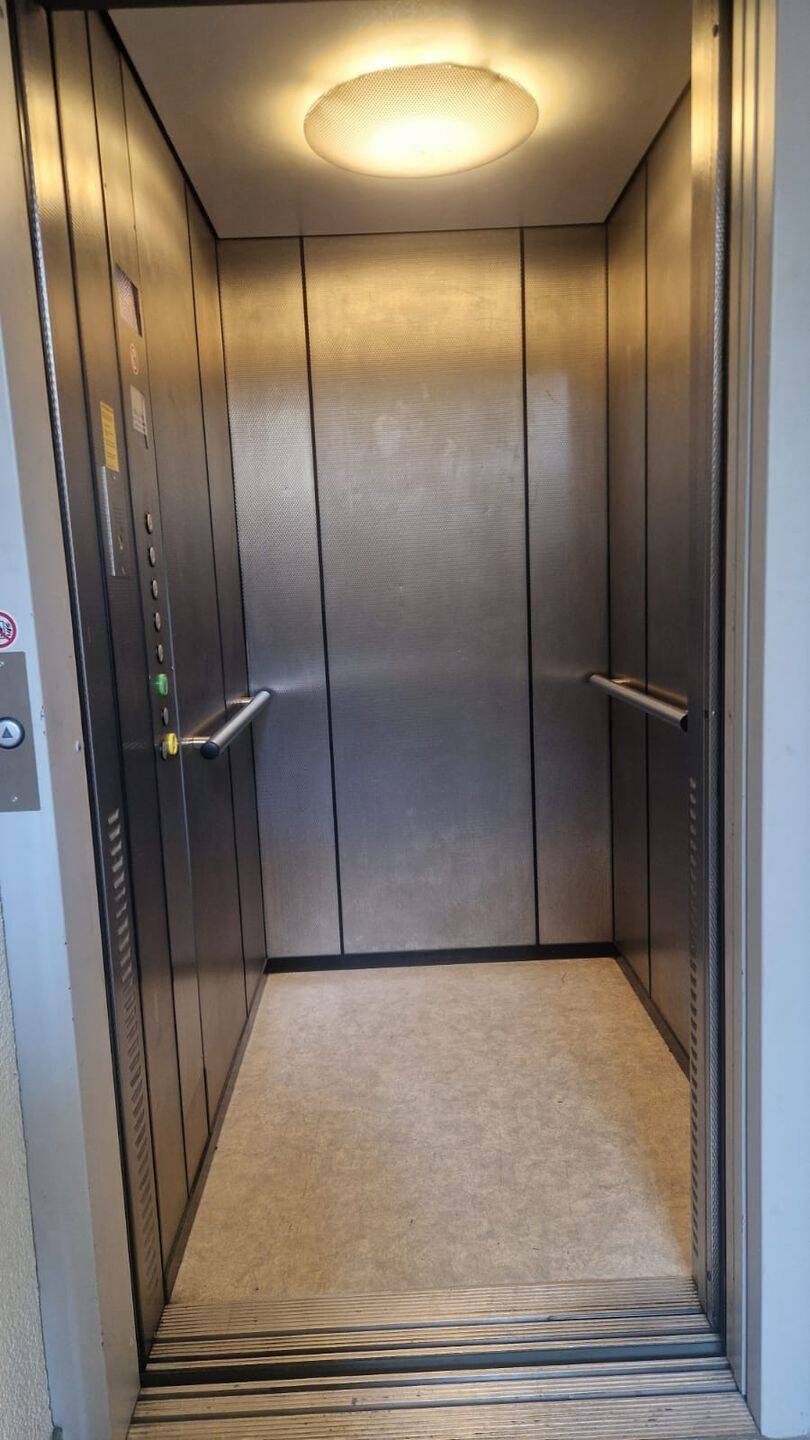 Property thumbnail 9