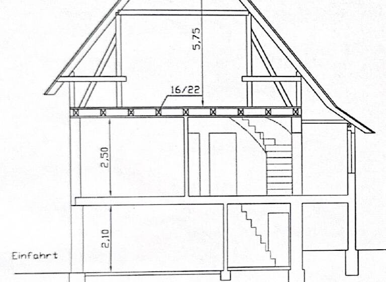 Einfamilienhaus zum Kauf 315.000 € 5,5 Zimmer 150 m² 584 m² Grundstück Meerane 08393