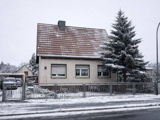 Einfamilienhaus zum Kauf 155.500 € 6 Zimmer 110 m² 998 m² Grundstück Forst-Stadt Forst (Lausitz) 03149