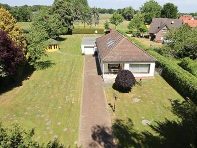 Bungalow zum Kauf 845.000 € 4 Zimmer 126 m² 2.118 m² Grundstück Langenhagen 30855
