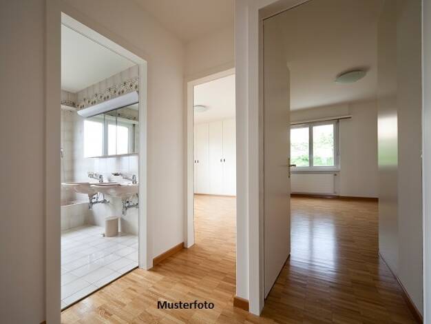 Wohnung zum Kauf 20.900 € 1 Zimmer 31,7 m² Ebersdorf Saalburg-Ebersdorf 07929